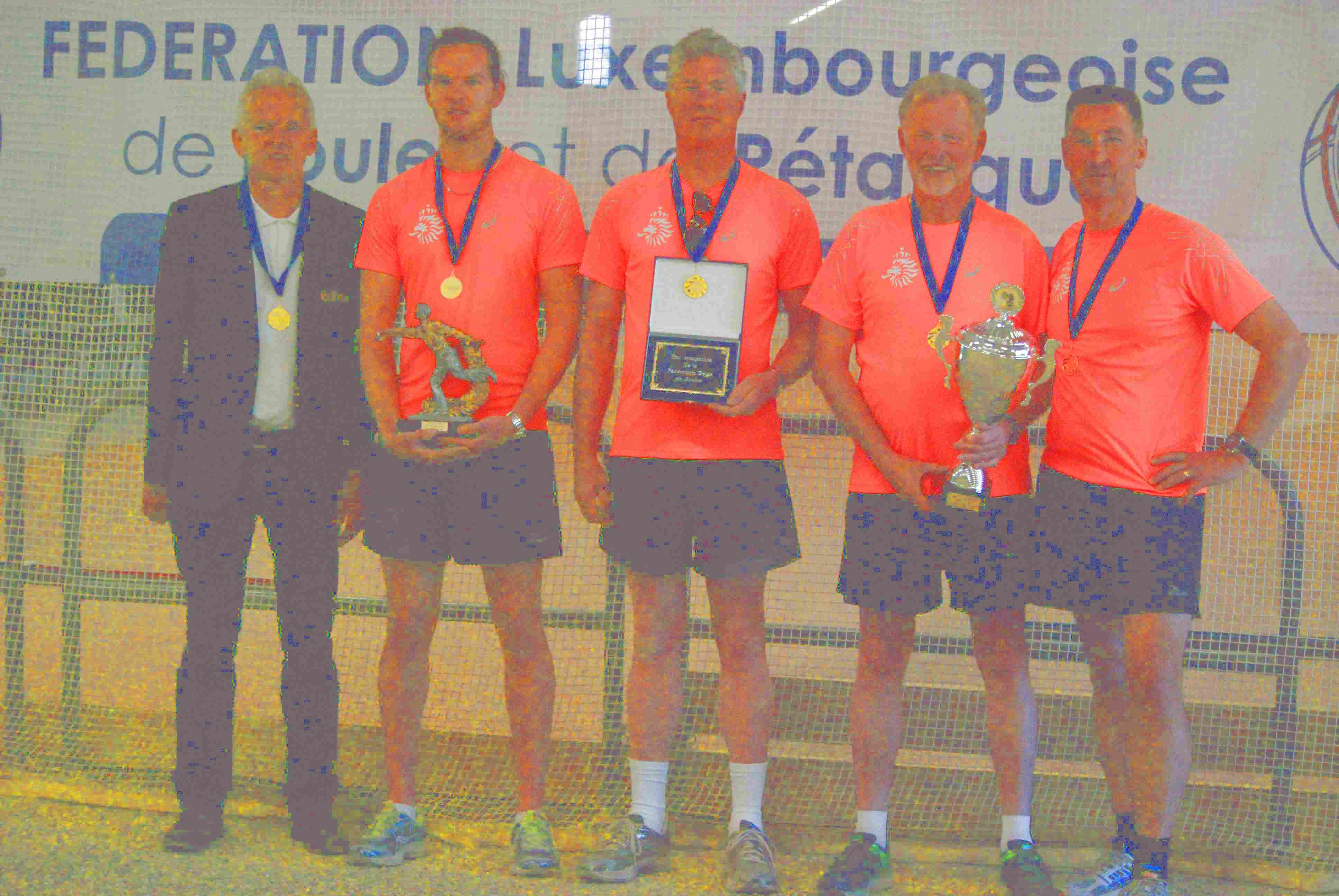 Ron, Yordi en Jos in hun partijen in Tienen, Belgie